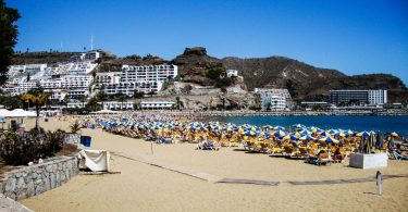 Strand von Puerto Rico de Gran Canaria